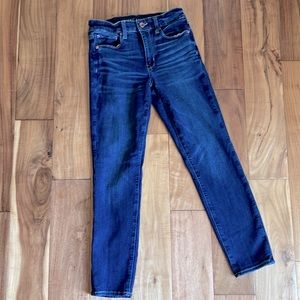 American Eagle Hi rise skinny jeans size 2 short